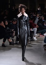 アレキサンダー・マックイーン 2015-16年秋冬コレクション - 優雅に咲き、一瞬にして朽ちる薔薇｜写真6