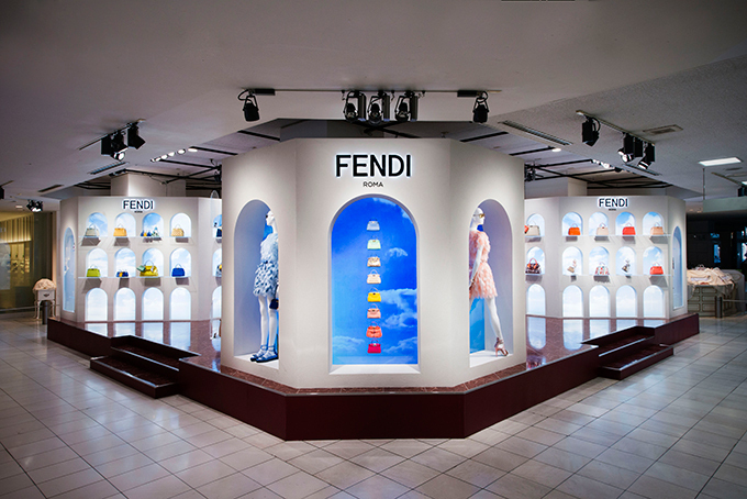 フェンディ(FENDI) ピーカブー｜写真2