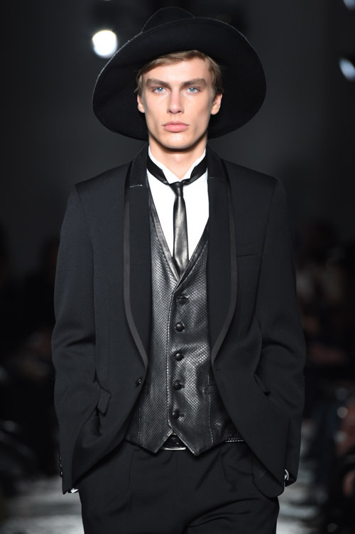 5351 プール・オム エ ラ ファム(5351 POUR LES HOMMES ET LES FEMMES) 2015-16年秋冬ウィメンズ&メンズコレクション  - 写真50