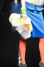 ケイタマルヤマ2015-16年秋冬コレクション - オリエンタルな装いに、夜の香りをまとわせて｜写真18