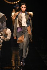 ケイタマルヤマ2015-16年秋冬コレクション - オリエンタルな装いに、夜の香りをまとわせて｜写真28