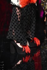 ケイタマルヤマ2015-16年秋冬コレクション - オリエンタルな装いに、夜の香りをまとわせて｜写真72