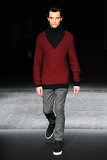 イイザ ローン 2015年秋冬コレクション - 夜のシーンにも添うリアルクローズ｜写真8