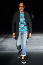 イイザ ローン 2015年秋冬コレクション - 夜のシーンにも添うリアルクローズ｜写真13