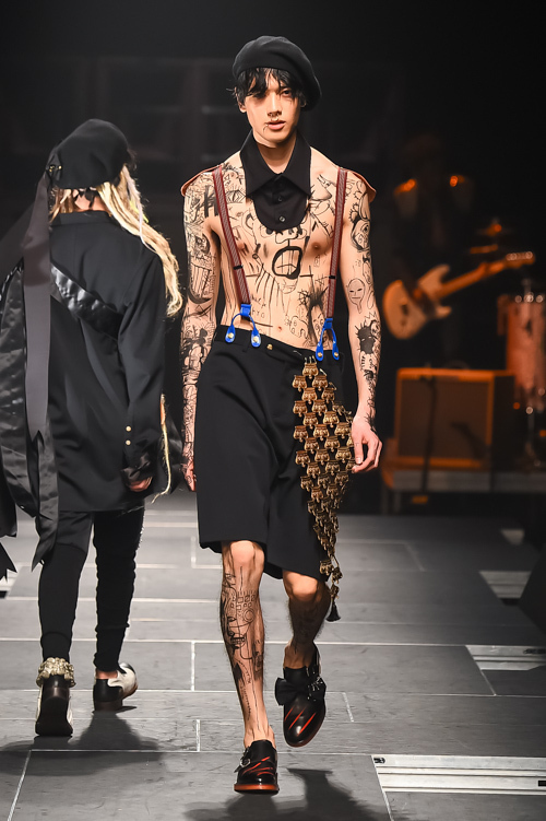 タケオキクチ(TAKEO KIKUCHI) 2015-16年秋冬メンズコレクション シルエット - 写真45