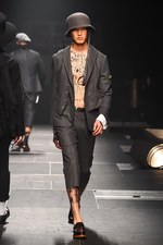 タケオキクチ2015年秋冬コレクション - 不真面目で美しい、ユニセックスの脱構築｜写真9