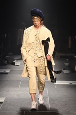 タケオキクチ2015年秋冬コレクション - 不真面目で美しい、ユニセックスの脱構築｜写真13