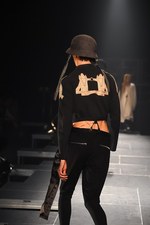 タケオキクチ2015年秋冬コレクション - 不真面目で美しい、ユニセックスの脱構築｜写真29