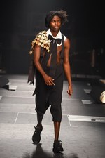 タケオキクチ2015年秋冬コレクション - 不真面目で美しい、ユニセックスの脱構築｜写真51