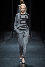 エー ディグリー ファーレンハイト2015-16年秋冬コレクション - ジッパーで表す“蜃気楼”｜写真2