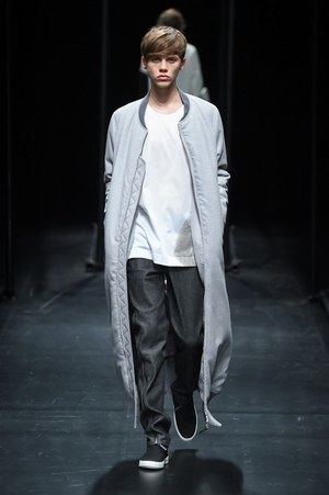 エー ディグリー ファーレンハイト2015-16年秋冬コレクション - ジッパーで表す“蜃気楼”｜写真36