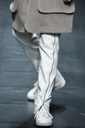 エー ディグリー ファーレンハイト2015-16年秋冬コレクション - ジッパーで表す“蜃気楼”｜写真40