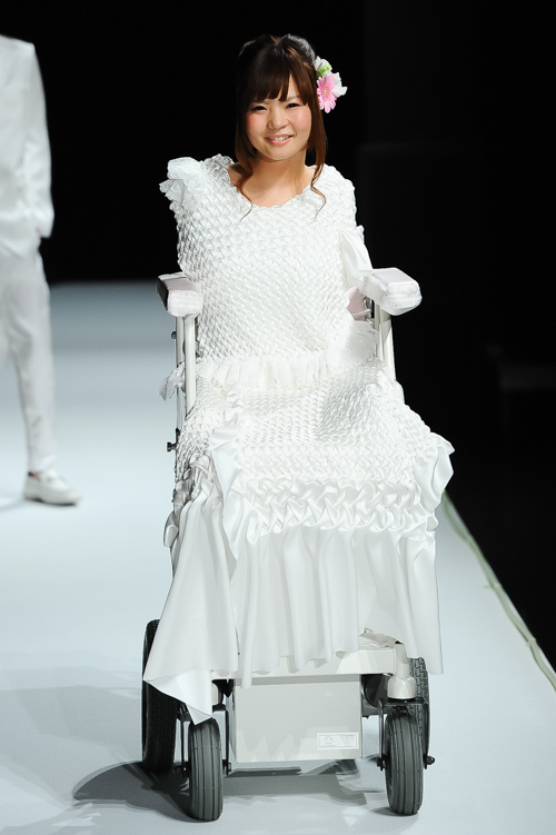 テンボ 2015年秋冬コレクション - 服で可能にする、心のバリアフリー | 写真