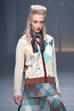 インプロセス 2015-16年秋冬コレクション - 70年代のアートが奏でる直線×曲線の美｜写真7