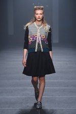 インプロセス 2015-16年秋冬コレクション - 70年代のアートが奏でる直線×曲線の美｜写真20