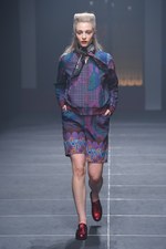 インプロセス 2015-16年秋冬コレクション - 70年代のアートが奏でる直線×曲線の美｜写真27