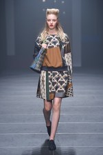 インプロセス 2015-16年秋冬コレクション - 70年代のアートが奏でる直線×曲線の美｜写真35