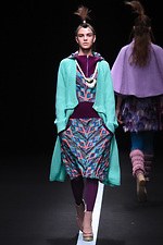 ユマ コシノ 2015-16年秋冬コレクション - かき鳴らすパンク、都会を駆け抜ける女性像｜写真55