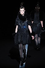 ユマ コシノ 2015-16年秋冬コレクション - かき鳴らすパンク、都会を駆け抜ける女性像｜写真60