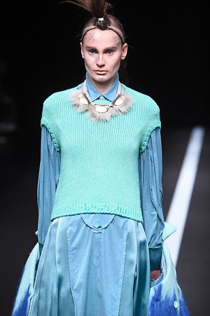 ユマ コシノ 2015-16年秋冬コレクション - かき鳴らすパンク、都会を駆け抜ける女性像｜写真46