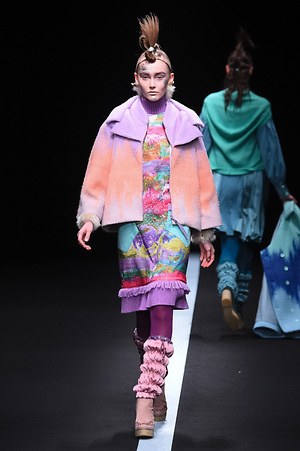 ユマ コシノ 2015-16年秋冬コレクション - かき鳴らすパンク、都会を駆け抜ける女性像｜写真47