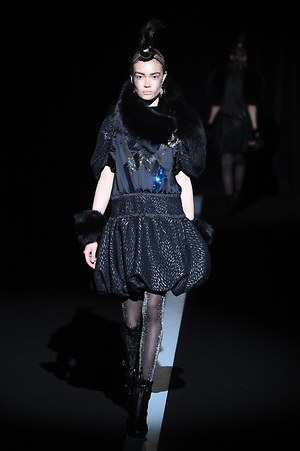 ユマ コシノ 2015-16年秋冬コレクション - かき鳴らすパンク、都会を駆け抜ける女性像｜写真61