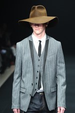 アトウ 2015-16年秋冬コレクション - “ライダース”に魅せられた男のワードローブ｜写真6