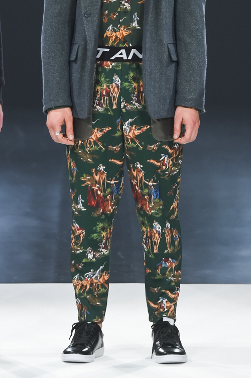 ヨシオクボ 2015-16年秋冬<span>コレクション</span> - 写真8