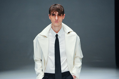 本日限定　DRESSEDUNDRESSED ドレスドアンドレスド キモノコート 本日限定 DRESSEDUNDRESSED ドレスドアンドレスド キモノコート
