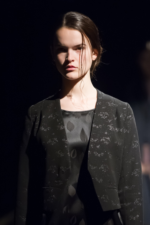 まとふ 2015-16年秋冬<span>コレクション</span> - 写真5