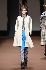 ヒロコ コシノ 2015-16年秋冬コレクション - 森の奥へと歩みを進めるラグジュアリー｜写真38