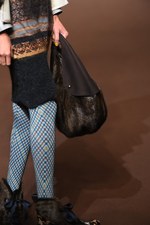 ヒロコ コシノ 2015-16年秋冬コレクション - 森の奥へと歩みを進めるラグジュアリー｜写真43