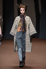 ヒロコ コシノ 2015-16年秋冬コレクション - 森の奥へと歩みを進めるラグジュアリー｜写真45