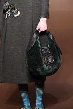 ヒロコ コシノ 2015-16年秋冬コレクション - 森の奥へと歩みを進めるラグジュアリー｜写真59