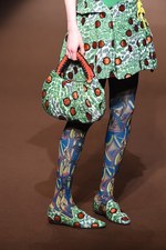 ヒロコ コシノ 2015-16年秋冬コレクション - 森の奥へと歩みを進めるラグジュアリー｜写真64