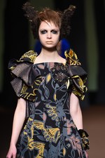 ヒロコ コシノ 2015-16年秋冬コレクション - 森の奥へと歩みを進めるラグジュアリー｜写真67