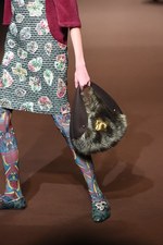 ヒロコ コシノ 2015-16年秋冬コレクション - 森の奥へと歩みを進めるラグジュアリー｜写真69