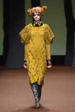 ヒロコ コシノ 2015-16年秋冬コレクション - 森の奥へと歩みを進めるラグジュアリー｜写真73