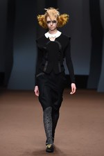 ヒロコ コシノ 2015-16年秋冬コレクション - 森の奥へと歩みを進めるラグジュアリー｜写真75