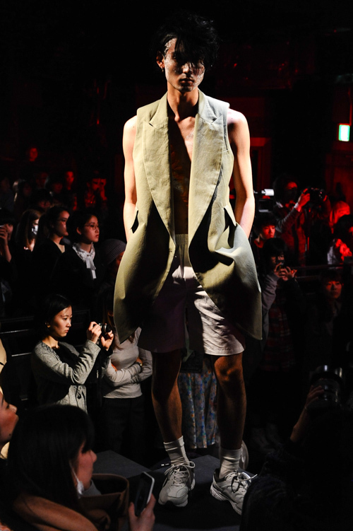 ミキオサカベ 2015-16年秋冬<span>コレクション</span> - 写真16