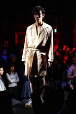 ミキオサカベ 2015-16年秋冬コレクション - グランジに例える、少年の不安定な青春時代｜写真18