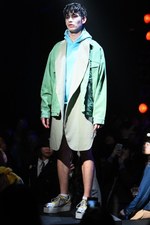 ミキオサカベ 2015-16年秋冬コレクション - グランジに例える、少年の不安定な青春時代｜写真16