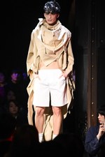 ミキオサカベ 2015-16年秋冬コレクション - グランジに例える、少年の不安定な青春時代｜写真17