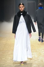 KBF 2015-16年秋冬コレクション - 多彩なシルエットで、旅に想いを馳せて｜写真62