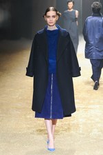 KBF 2015-16年秋冬コレクション - 多彩なシルエットで、旅に想いを馳せて｜写真71