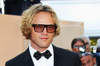 ロベルト カヴァリのクリエイティブディレクターにピーター・デュンダス就任 - 16年春夏シーズンから