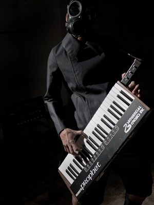 パブリックイメージ(PUBLIC IMAGE) 2011年春夏メンズコレクション  - 写真9