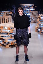 ディスカバード 2015-16年秋冬コレクション - 不変のアメカジスタイルは豊富なパターンで｜写真20