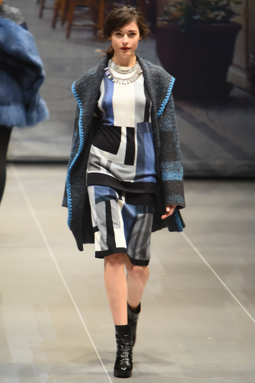 ユキ トリヰ インターナショナル 2015-16年秋冬<span>コレクション</span> - 写真22