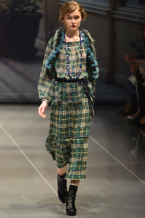 ユキ トリヰ インターナショナル 2015-16年秋冬<span>コレクション</span> - 写真43
